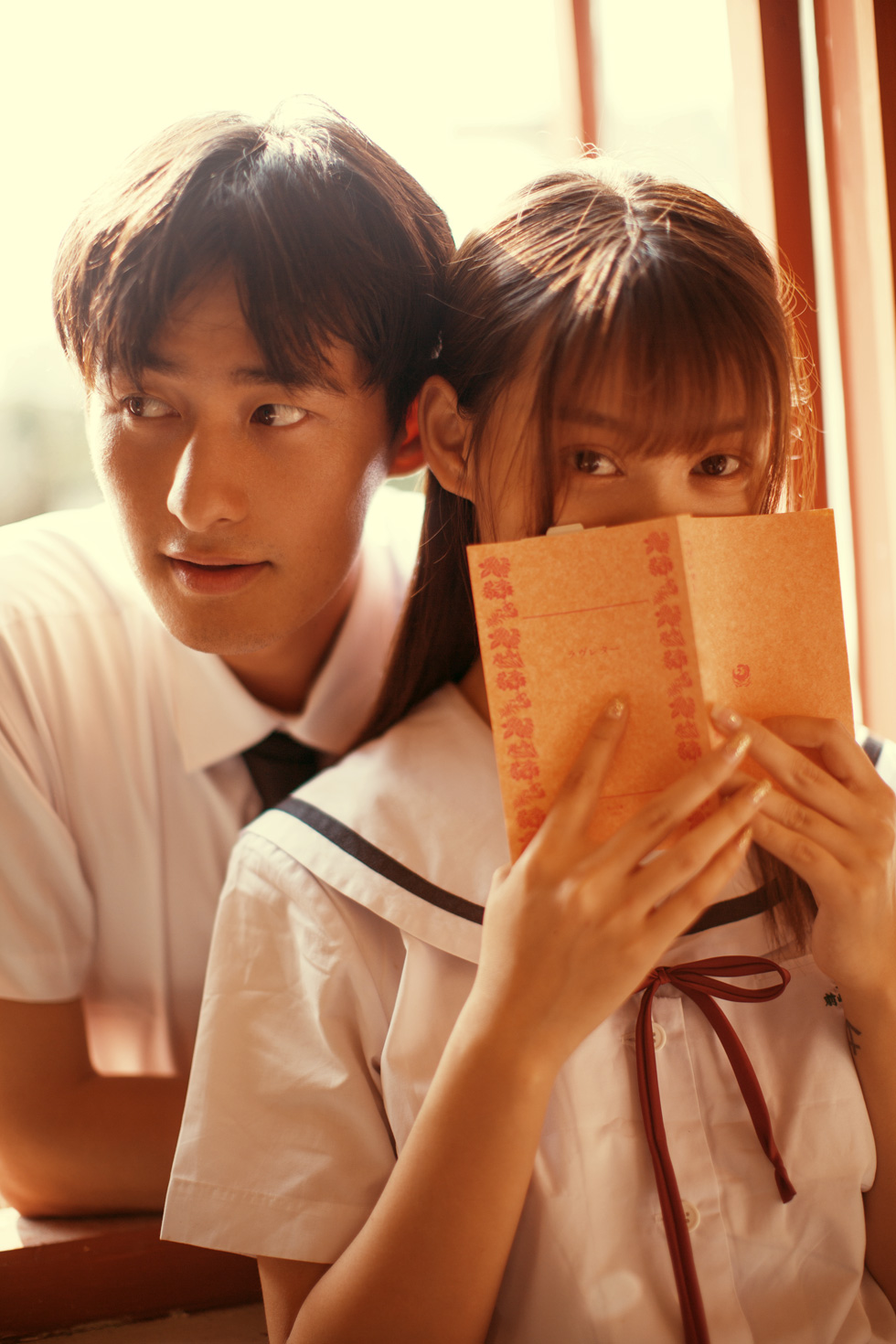  百褶裙，梔子花