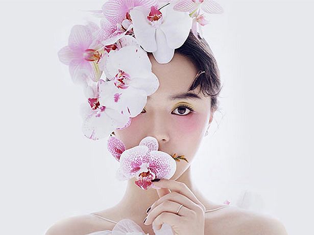 【揭秘克洛伊美學(xué)】十二期 秀場(chǎng)潮妝&輕復(fù)古鮮花新娘